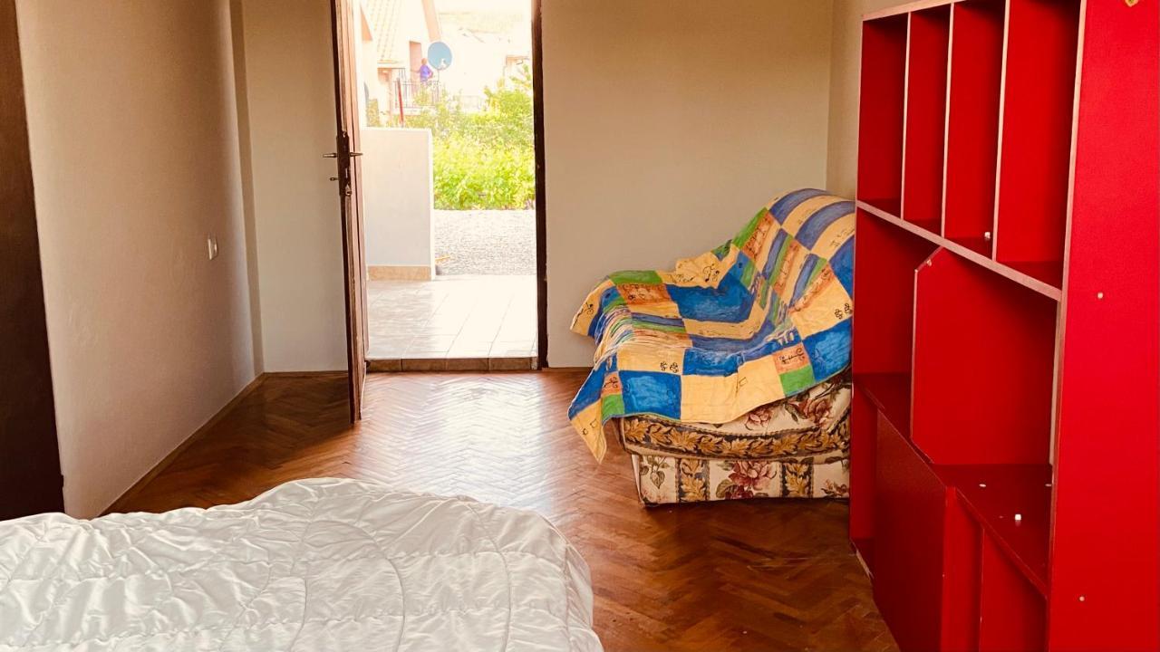 Garden View Guestroom Podgoriţa Exterior foto